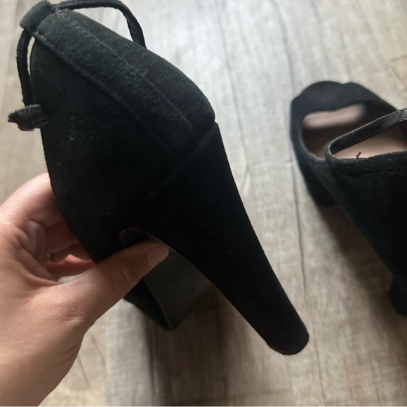 Elegant Black Peep-Toe Heels - Picture 7 of 15